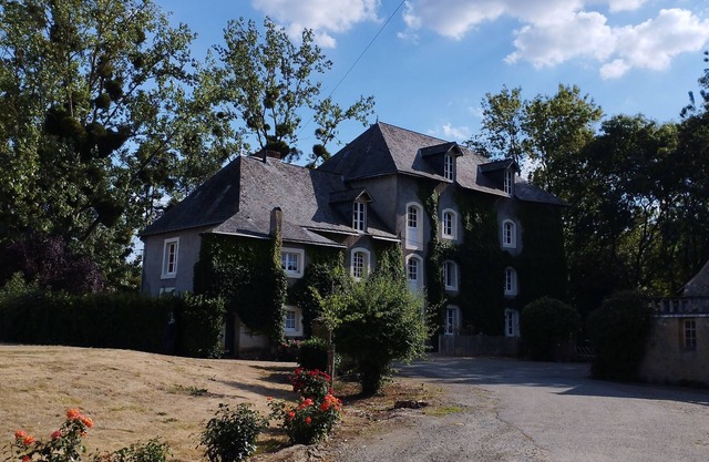 Propriété Équestre en Bordure de Rivière