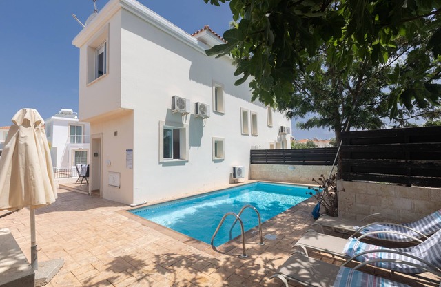 Protaras Orestiada Villa OV14 - sleeps 5 guests in 2 bedrooms