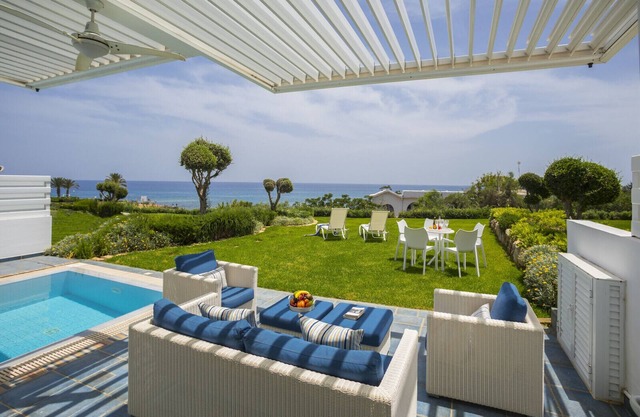 Protaras Seafront Villa Sirina Pearl