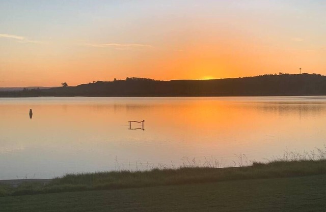 Pukehina Estuary Sunset Views Holiday Home