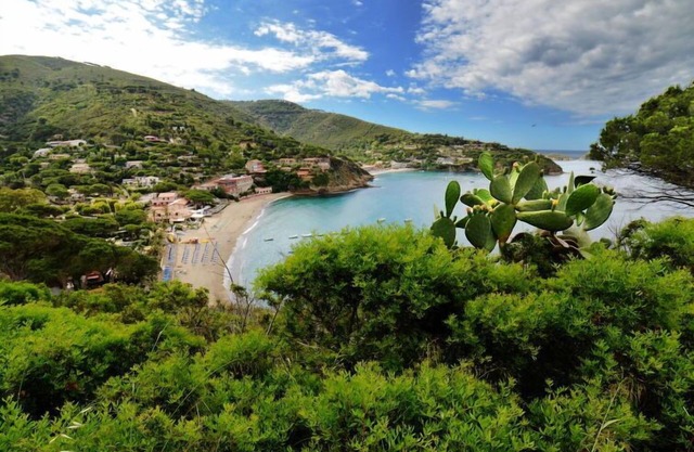 Punta Morcone by Interhome