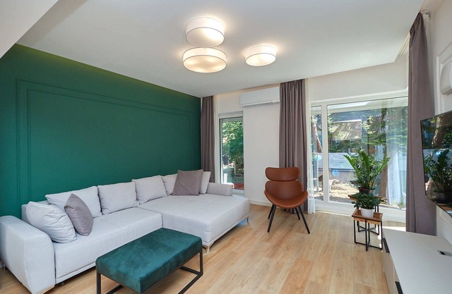 Pure luxury in the center of Burgas*10 min. from the beach*
