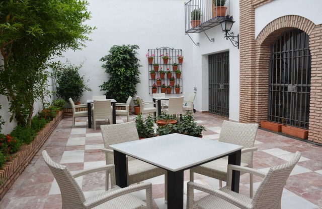 Pure Tourist Housing (6 adults)
