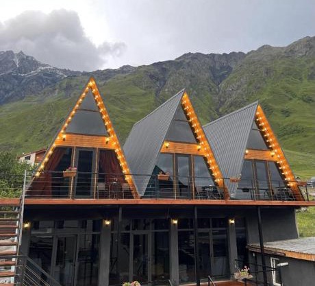 Pyramid Home Kazbegi