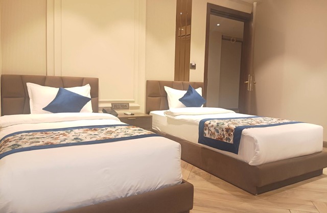 Qotel Signature Coleman Janakpuri