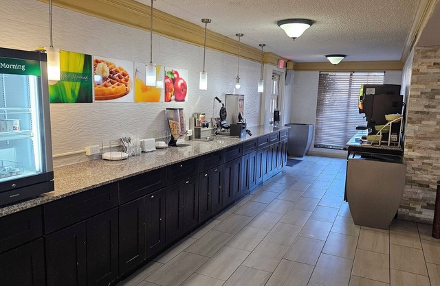 Quality Inn Aurora Denver