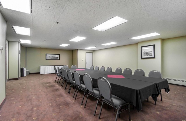 Quality Inn & Suites Yellowknife