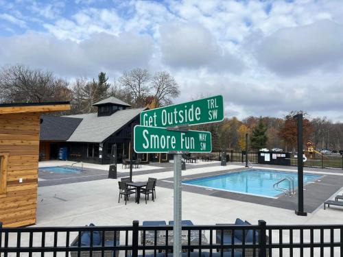 Quarterdeck Resort