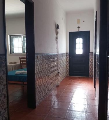 Quarto Familiar 4 Adultos 2-cranças,1Berço