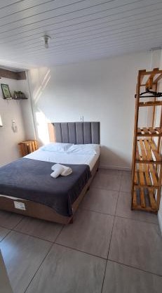 Quarto Privativo poucos minutos da Vila Germânica Oktoberfest