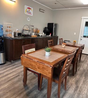 Quesnel Inn Motel