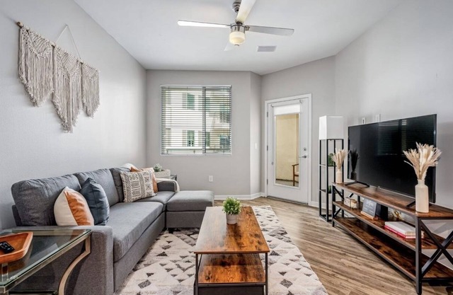 Quiet Abode with Resort Pool