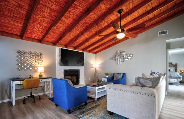 Quiet and cozy home with in-ground pool close to shopping.