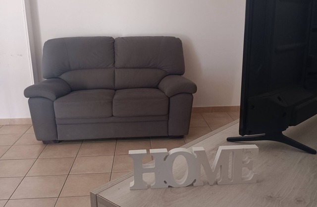 Quiet apartment between sea and pine forest