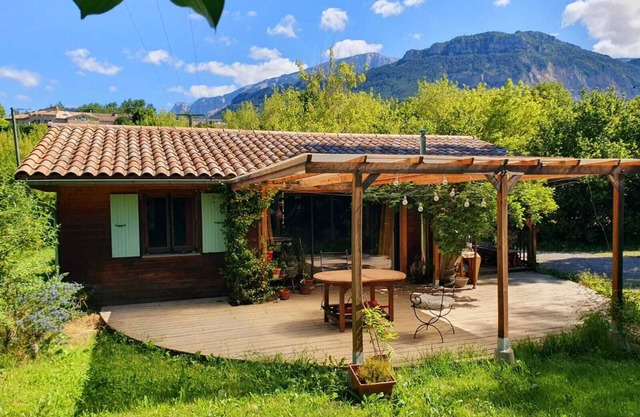 Quiet chalet