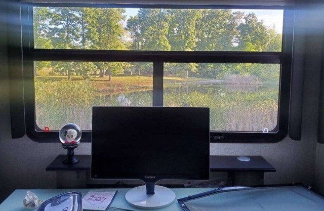 Quiet, cozy stay with fishing, shooting, hiking, and more!