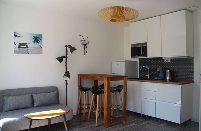 Quiet duplex in the suburbs near Paris