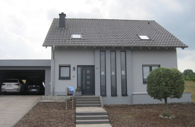 Quiet family friendly apartment near the forest edge.