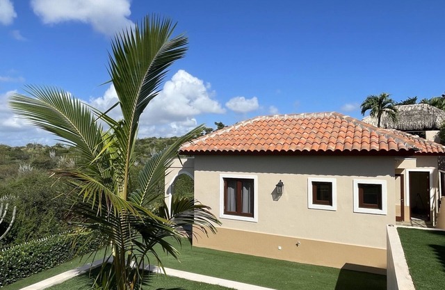 Quiet guest house 4 persons Curacao Caribbean