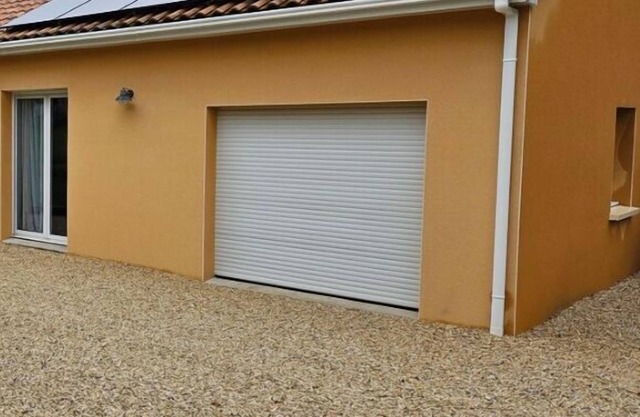Quiet house, oudon 1km