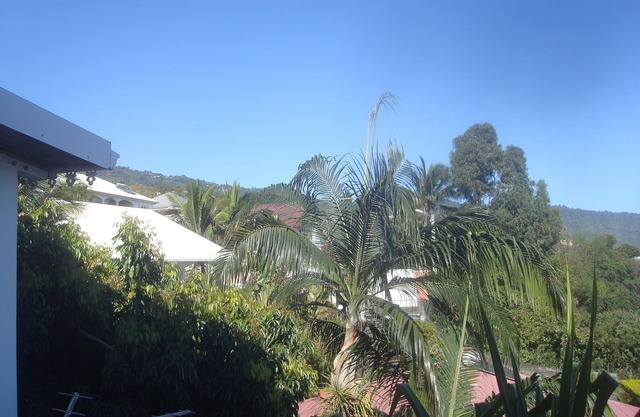 quiet studio in saint clotilde