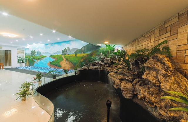 Quy Tai Premium Hotel