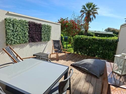 Résidence Les Goelettes Appartement avec terrasse - Clim - Wifi - parking - Piscine - Front de mer