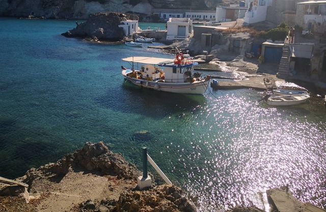 R 3059 Villa Faddey WITH Beach Deck, Closet & Sea view.