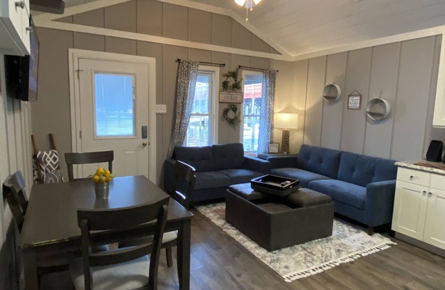 R&R Getaway Comfort on the water! Visit out Pro Shop for Approved Fishing Gear!