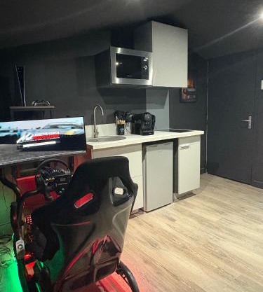 racing room