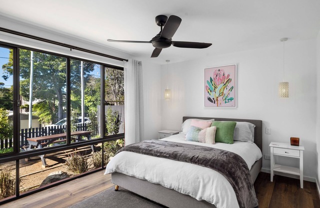 Rainforest Luxurious Oasis: 1BR Villa Free Wi-Fi