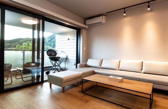 Rakuten STAY MOTEL Nikko Kinugawa Garage Concept Room