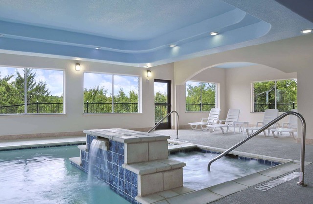 Ramada by Wyndham South Waco