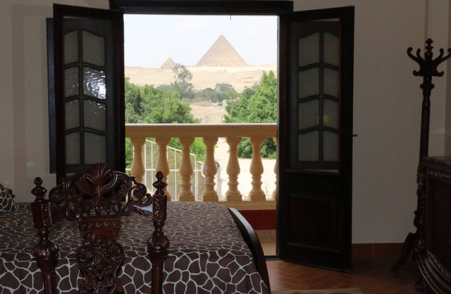 Ramosa Guest House Pyramids View