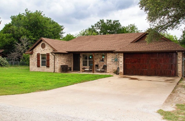 RanchWater Lodge In Granbury Texas