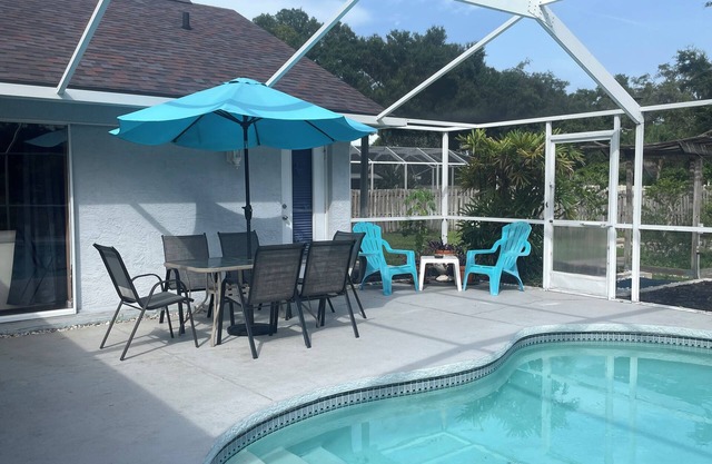 Rare & Amazing 3 bdrm 2 bath apt with pool gives you a home away from home feel.
