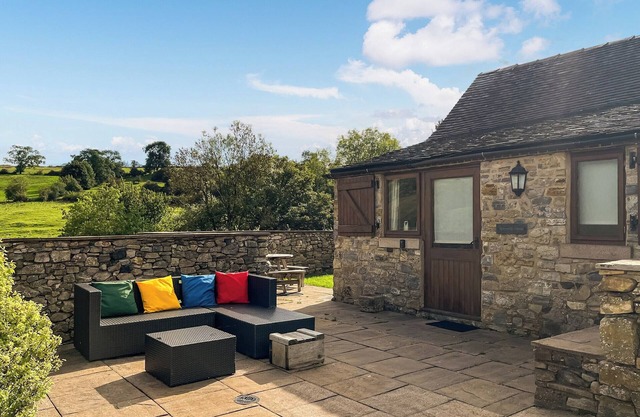 Ravenscliffe Cottage