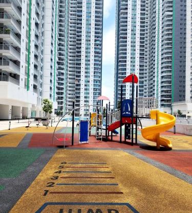 RC Residence 6 pax by Define Suite