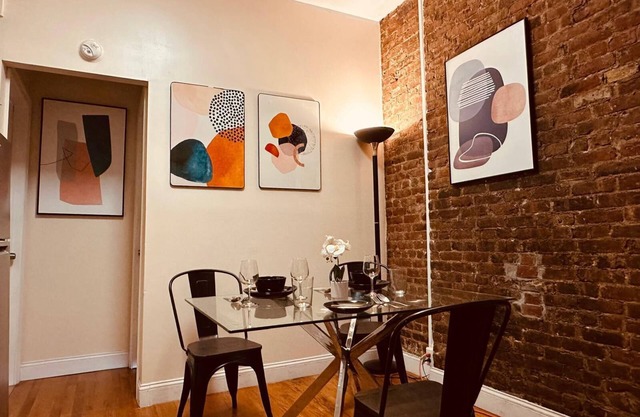 Real Cozy Apartment in Downtown Manhattan