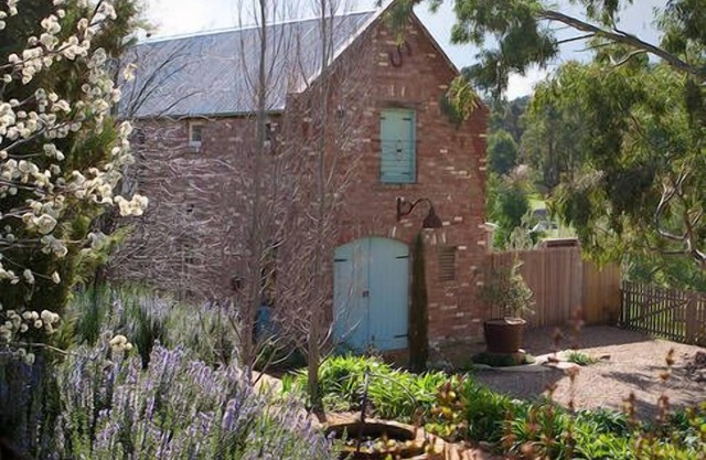 Red Brick Barn - located at Castlemaine