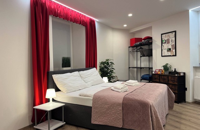 Red Comfort Retreat