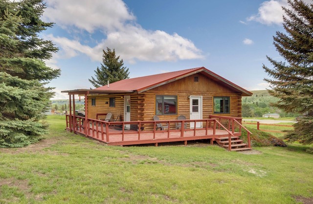 Red Lodge Vacation Rental w/Mountain Views!