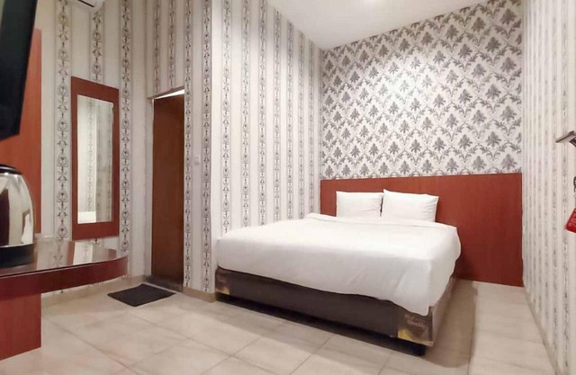 RedDoorz Plus @ Jalan Letda Sujono Medan 2