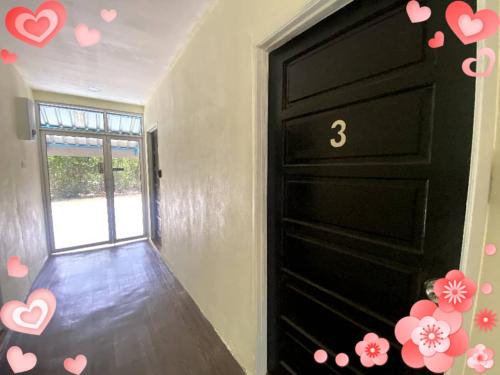 Reds Roomstay Pantai Penarik 5