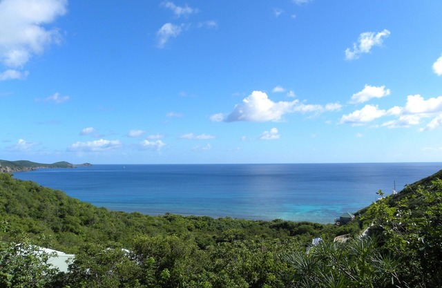 Reef Bay Cottage - Expansive Water Views