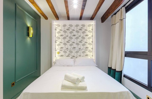 Refined Studio Historic Center Alicante