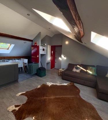 RefletDesCieux TV Chic Authentique Lumineux Calme