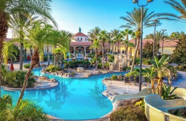 Regal Palms Resort Oasis