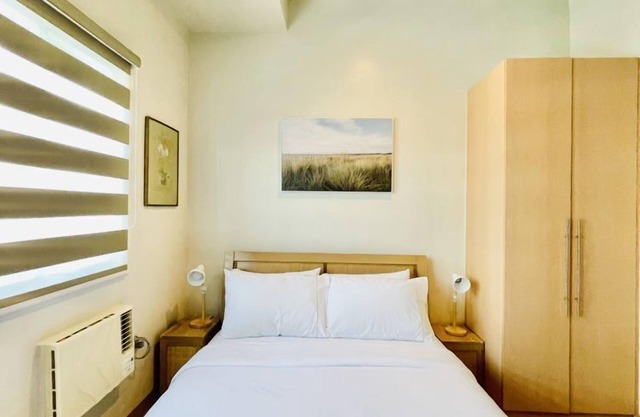 Relax and Recharge at LaFayette Park Square Iloilo