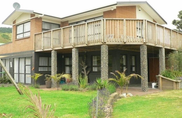 Relax at the West Coast Paradise of Port Waikato